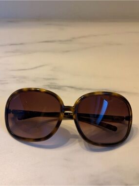 Burberry Oversized Tortoiseshell Frame Sunglasses with Brown Gradient Lenses